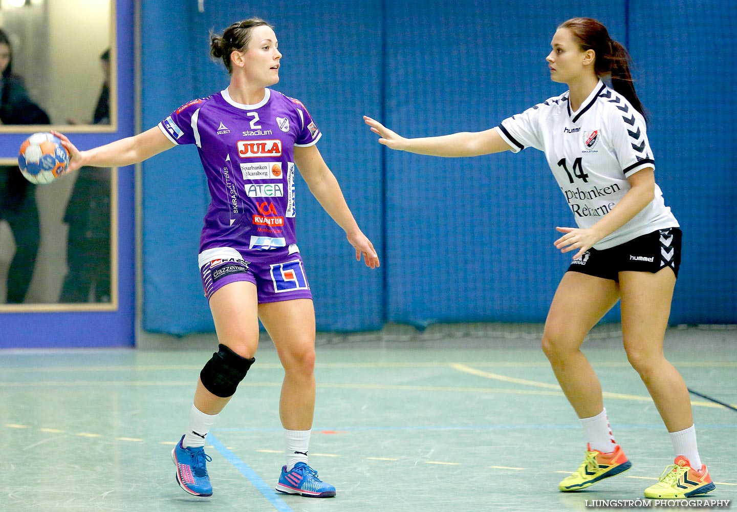 Skara HF-Eskilstuna Guif 23-24,dam,Skara Idrottshall,Skara,Sverige,Handboll,,2014,95867