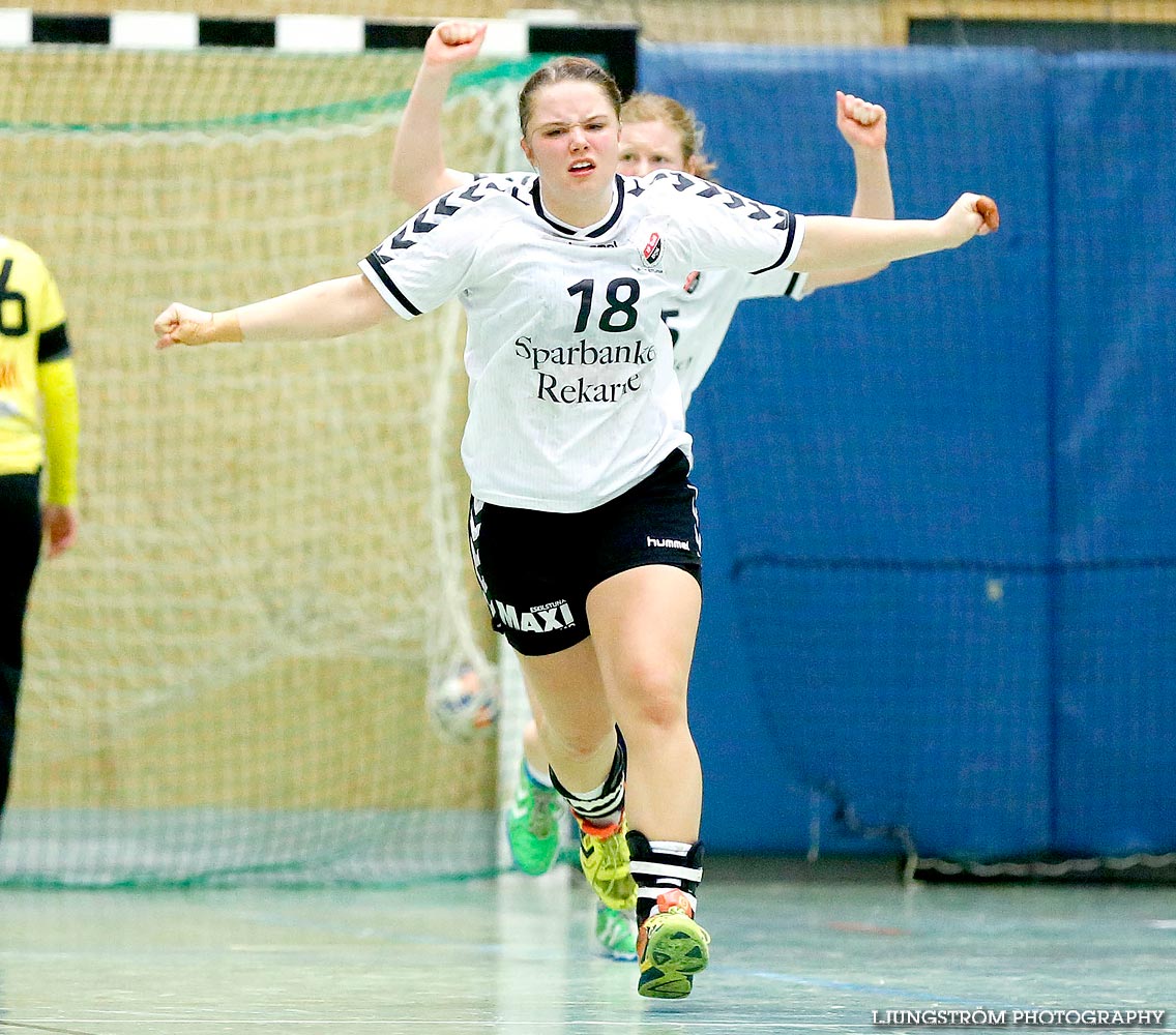 Skara HF-Eskilstuna Guif 23-24,dam,Skara Idrottshall,Skara,Sverige,Handboll,,2014,95880