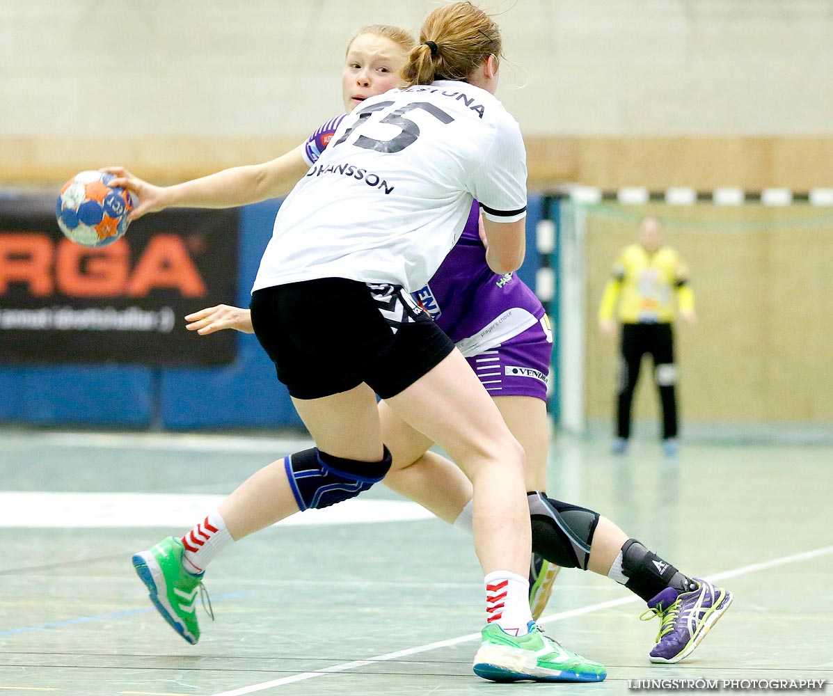 Skara HF-Eskilstuna Guif 23-24,dam,Skara Idrottshall,Skara,Sverige,Handboll,,2014,95905