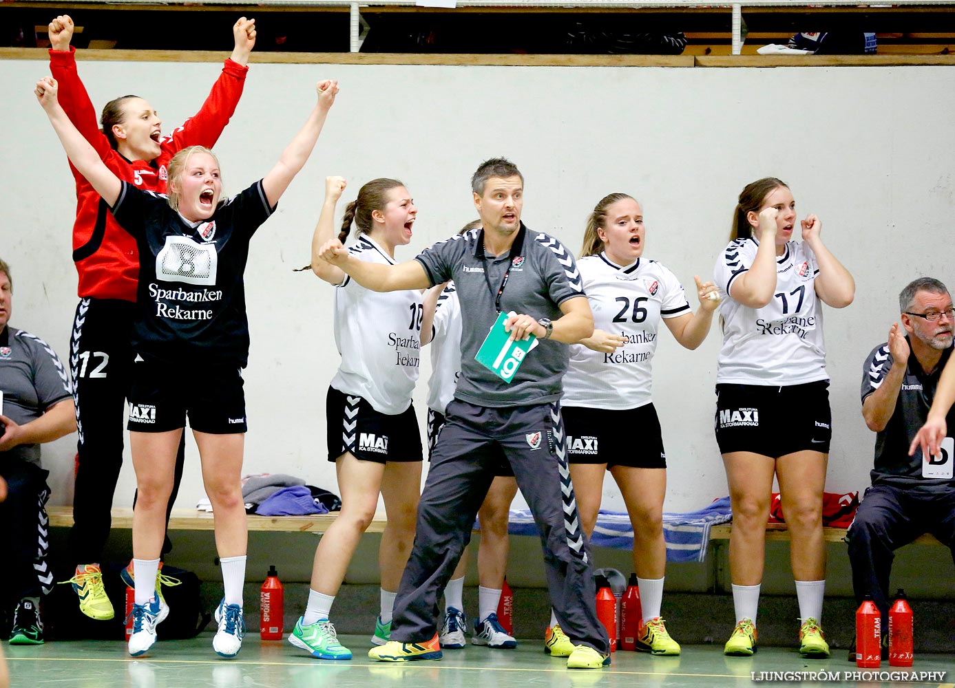 Skara HF-Eskilstuna Guif 23-24,dam,Skara Idrottshall,Skara,Sverige,Handboll,,2014,95914