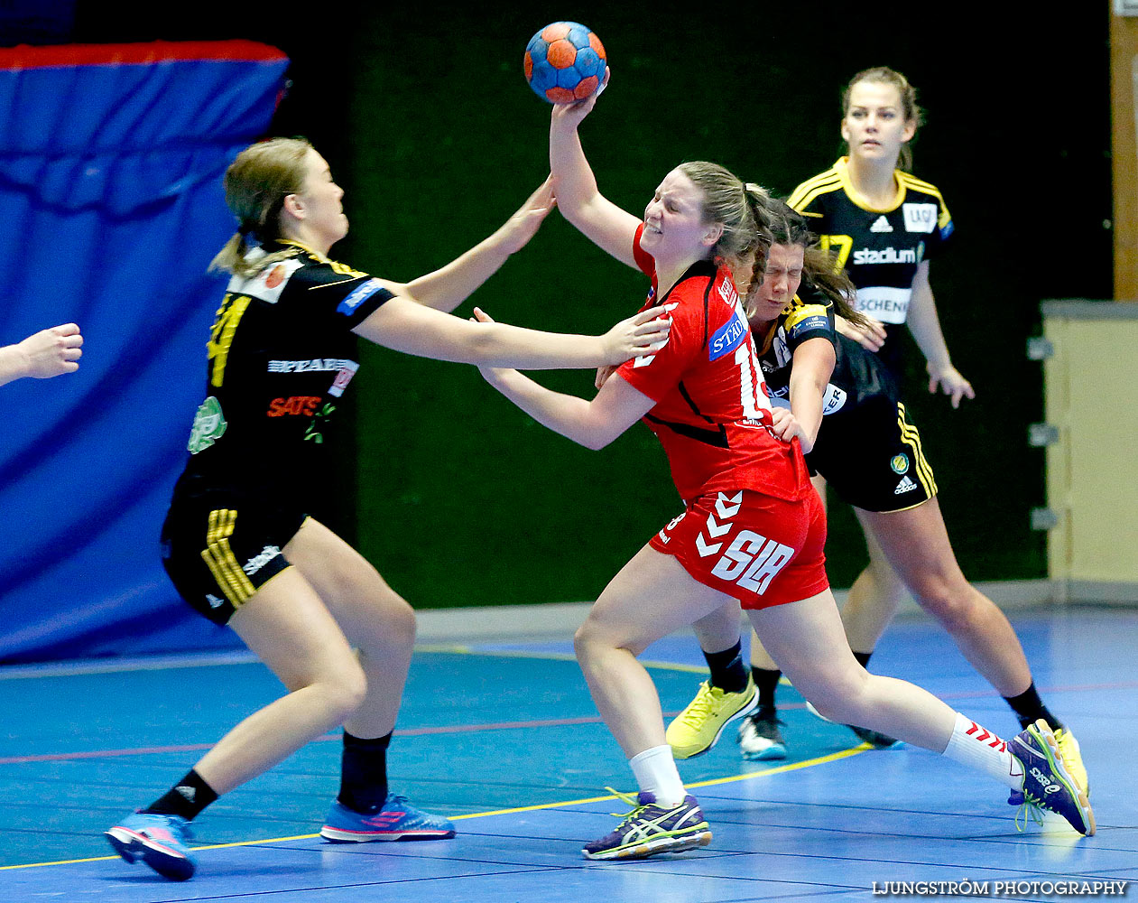 HF Somby/Skövde-HK S-hof 17-22,dam,Skövde Idrottshall,Skövde,Sverige,Handboll,,2014,128750