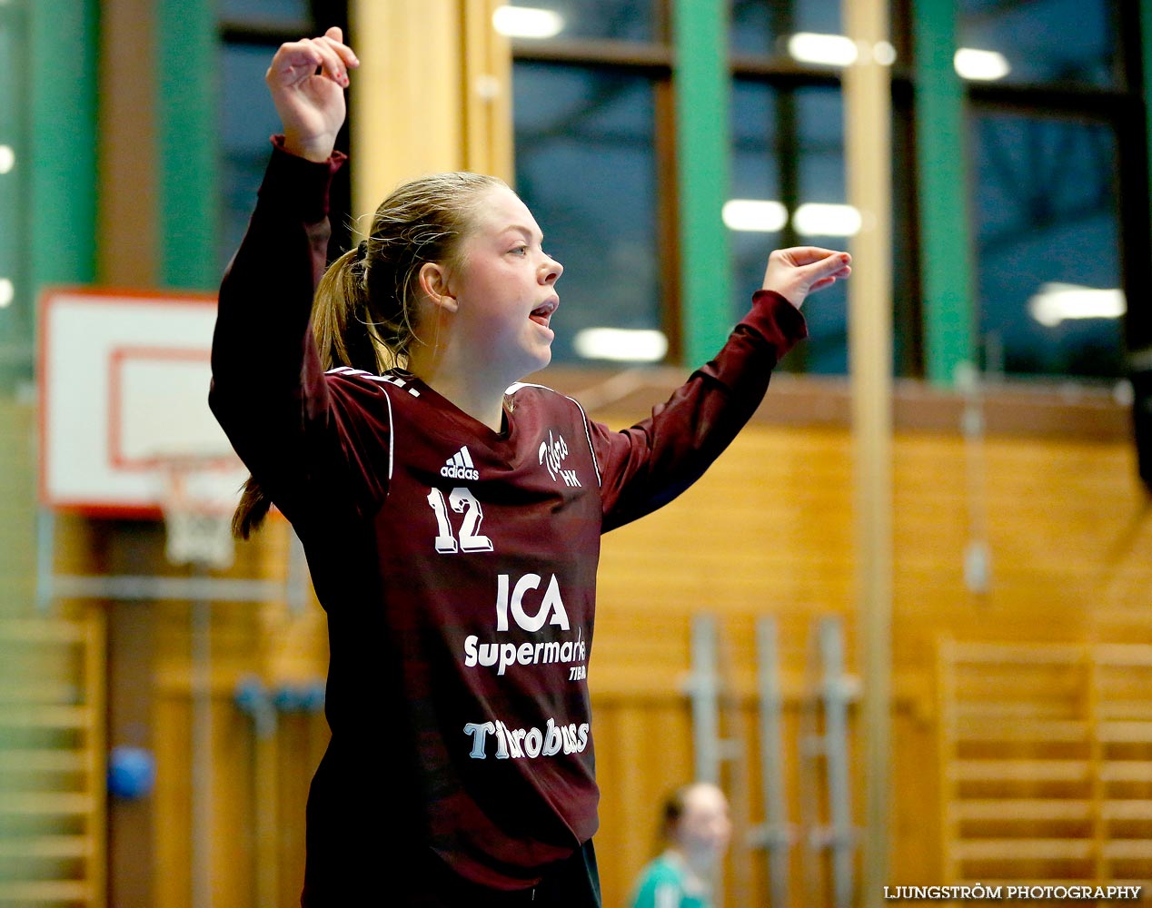 HK Country-Tibro HK 25-27,dam,Stöpenhallen,Stöpen,Sverige,Handboll,,2014,105636