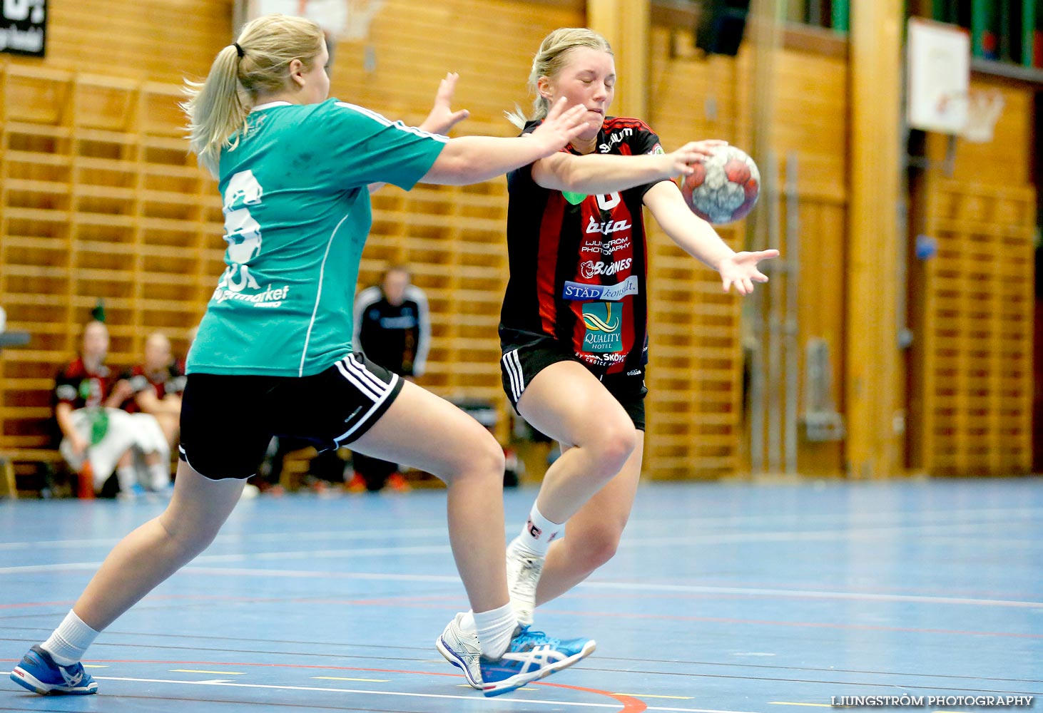 HK Country-Tibro HK 25-27,dam,Stöpenhallen,Stöpen,Sverige,Handboll,,2014,105639