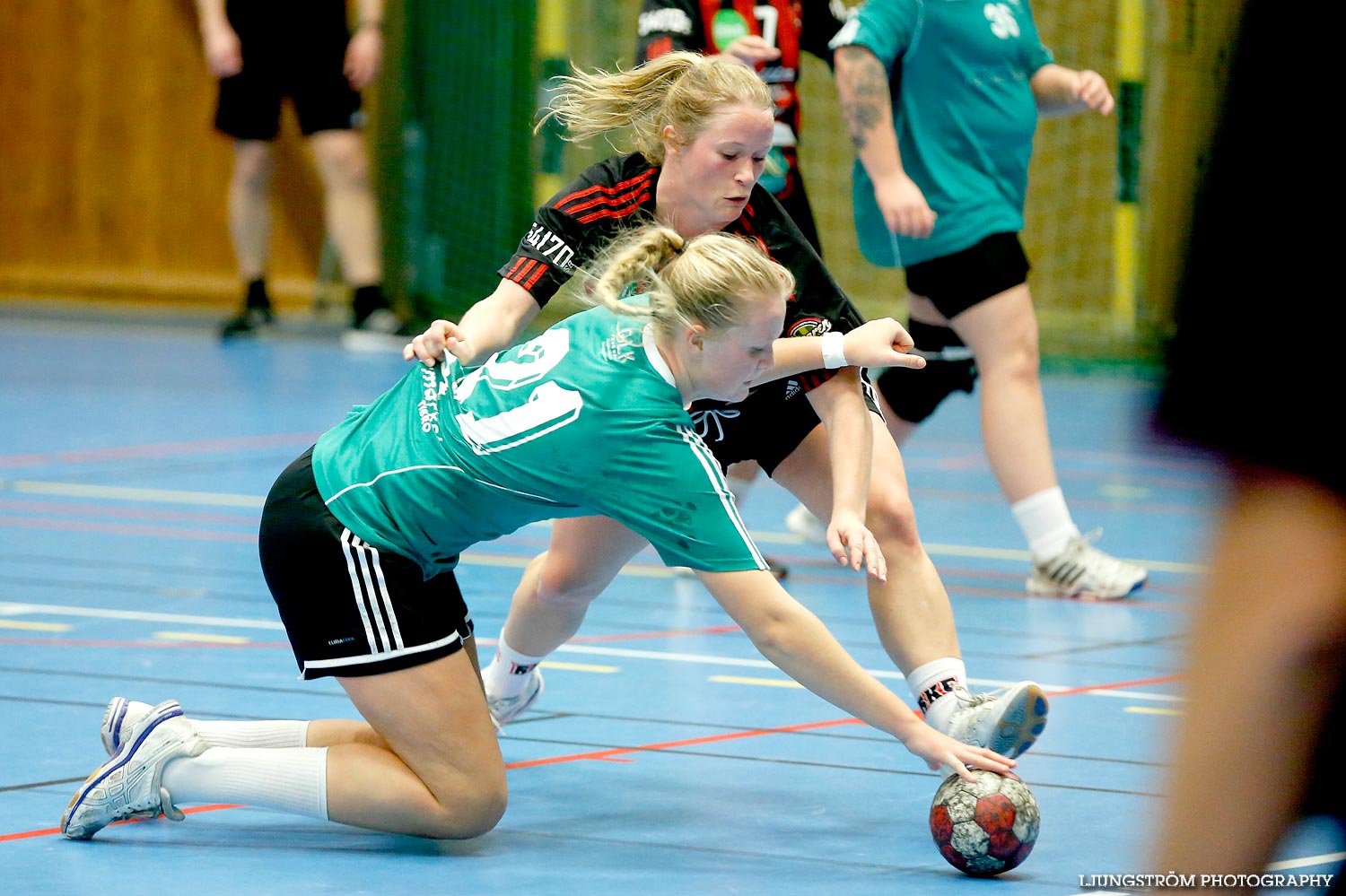 HK Country-Tibro HK 25-27,dam,Stöpenhallen,Stöpen,Sverige,Handboll,,2014,105672