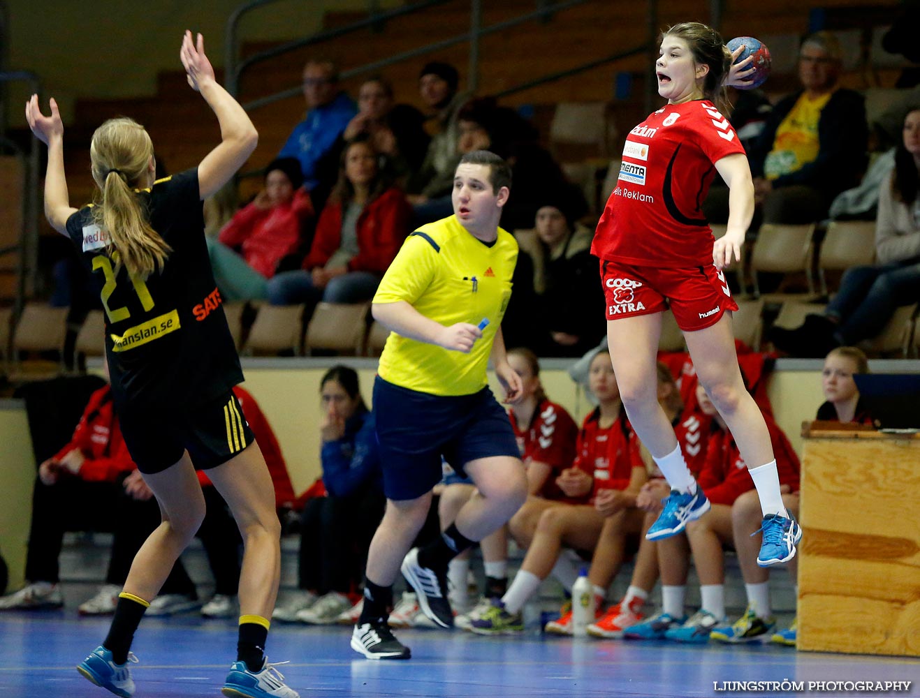 Ungdoms-SM Steg 3 Flickor A Skövde HF-HK S-hof 31-15,dam,Skövde Idrottshall,Skövde,Sverige,Handboll,,2015,102401