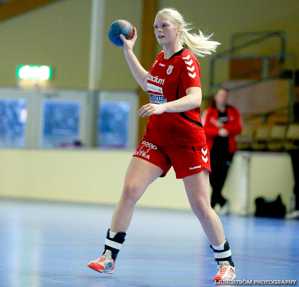 Ungdoms-SM Steg 3 Flickor A Skövde HF-HK S-hof 31-15,dam,Skövde Idrottshall,Skövde,Sverige,Handboll,,2015,102403