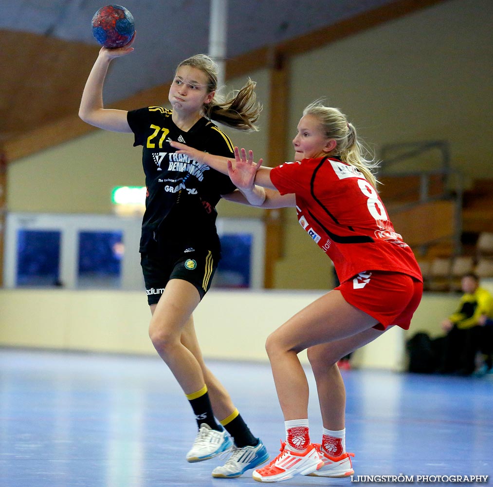 Ungdoms-SM Steg 3 Flickor A Skövde HF-HK S-hof 31-15,dam,Skövde Idrottshall,Skövde,Sverige,Handboll,,2015,102445