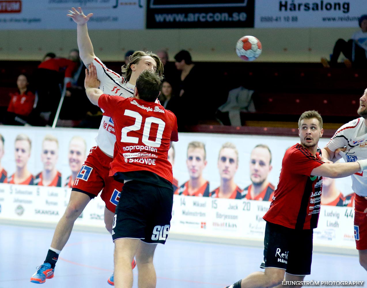 HK Country-Borlänge HK 34-25,herr,Skövde Idrottshall,Skövde,Sverige,Handboll,,2015,103617