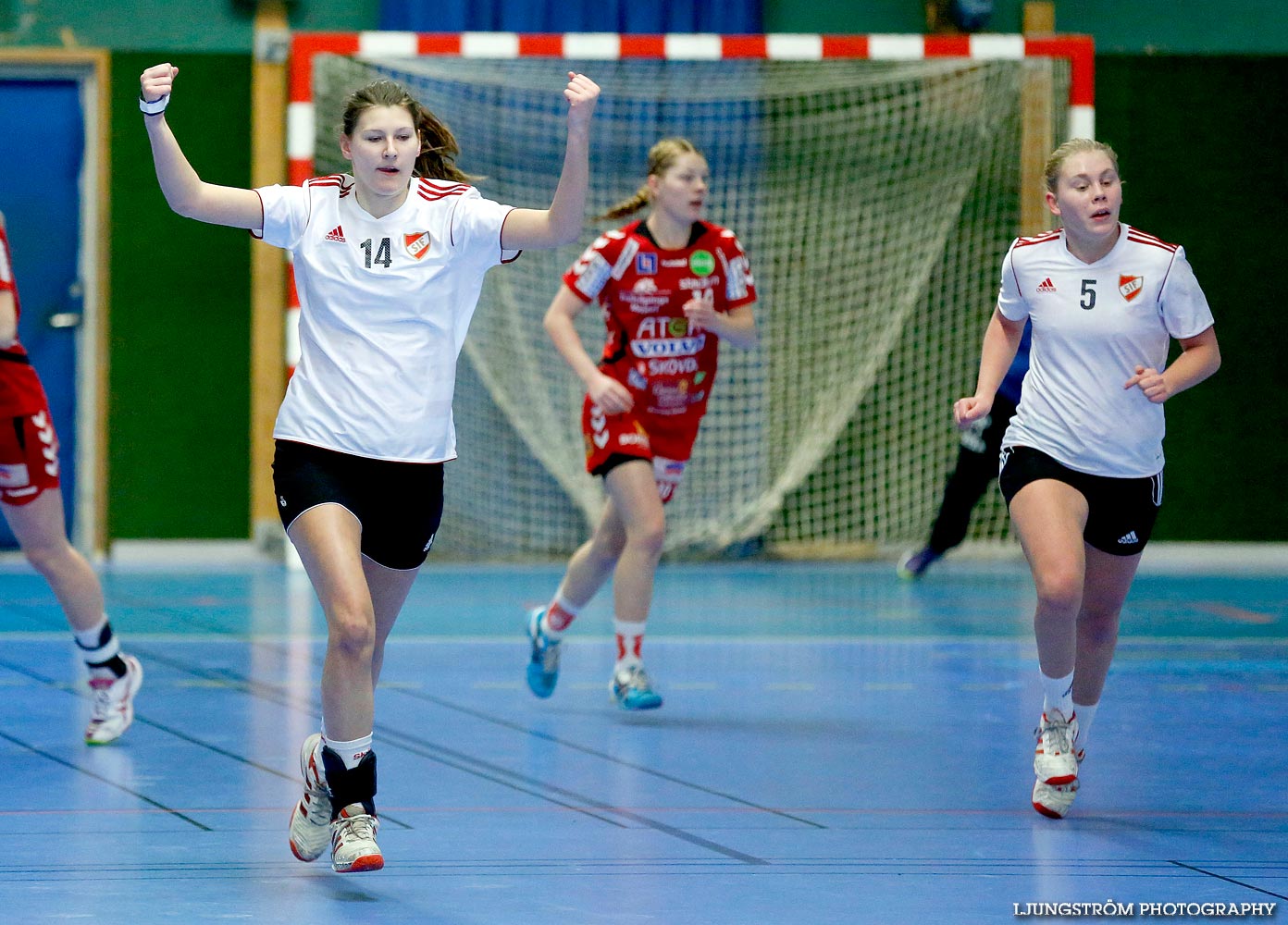 Ungdoms-SM Steg 4 Damjuniorer Skövde HF-Skånela IF 29-20,dam,Skövde Idrottshall,Skövde,Sverige,Handboll,,2015,102685