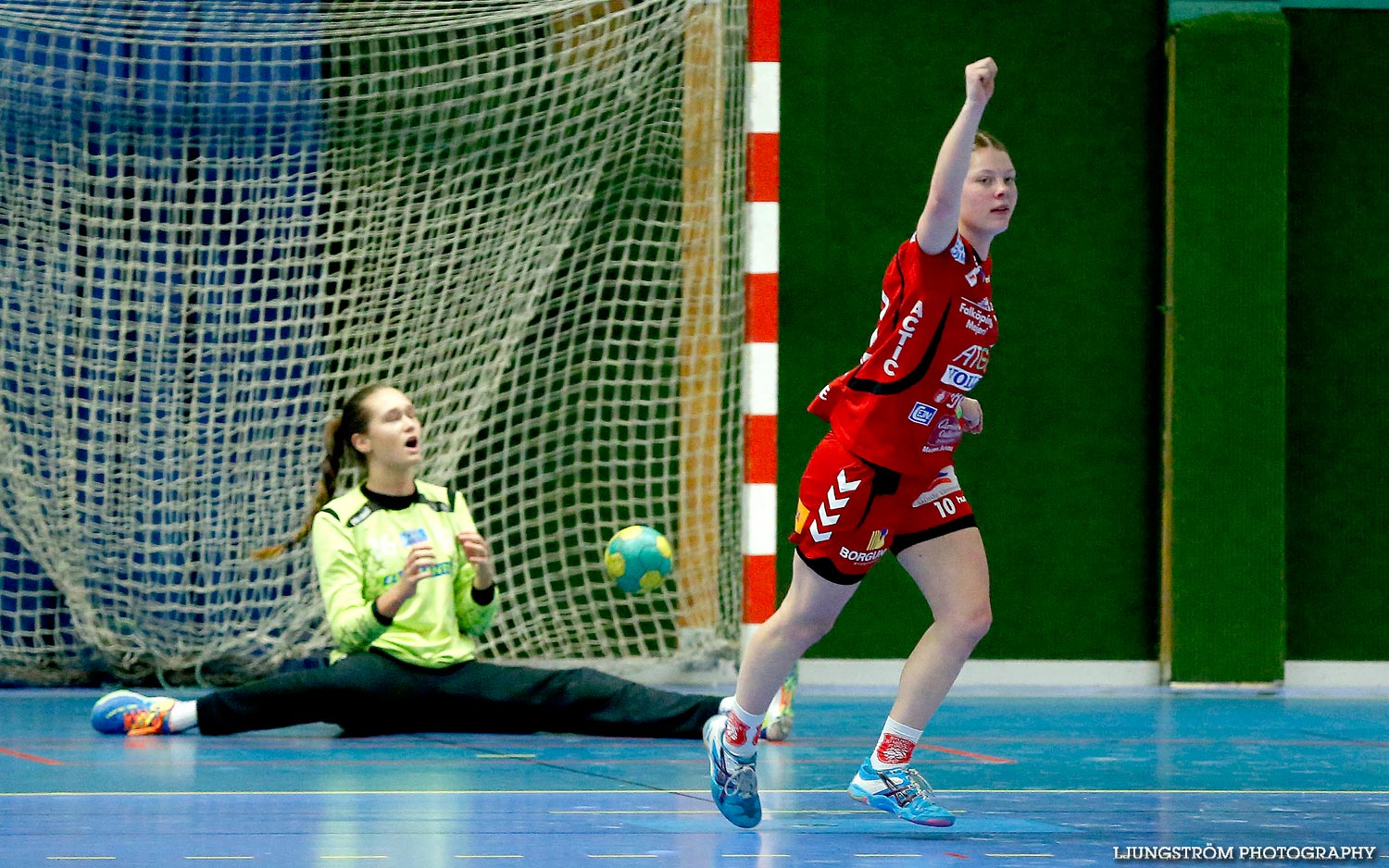 Ungdoms-SM Steg 4 Damjuniorer Spårvägens HF-Skövde HF 20-17,dam,Skövde Idrottshall,Skövde,Sverige,Handboll,,2015,103202