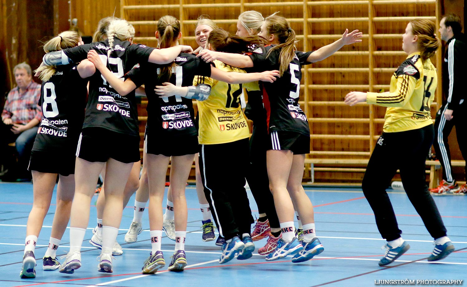 HK Country-Lysekils HK 21-17,dam,Stöpenhallen,Stöpen,Sverige,Handboll,,2015,105779