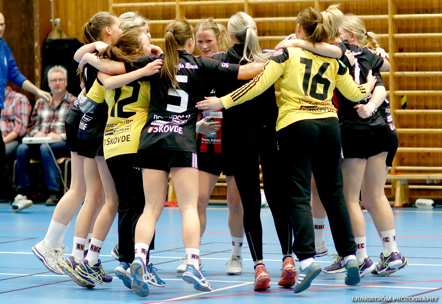 HK Country-Lysekils HK 21-17,dam,Stöpenhallen,Stöpen,Sverige,Handboll,,2015,105780