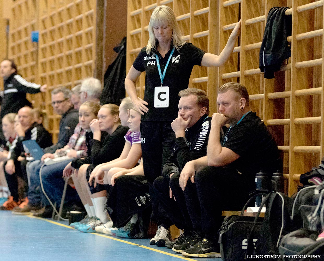 HK Country-Skara HF U 25-22,dam,Stöpenhallen,Stöpen,Sverige,Handboll,,2015,115314