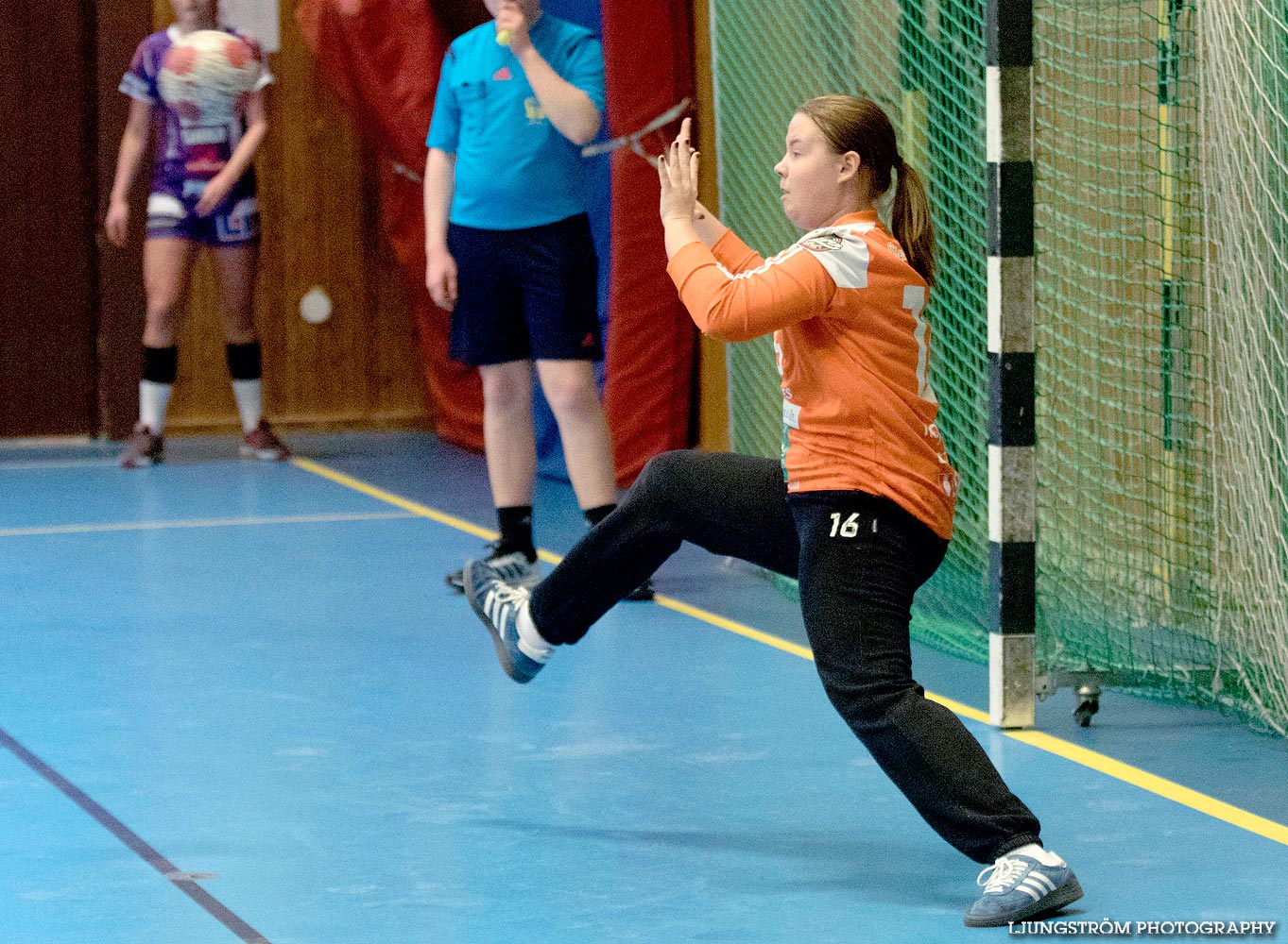 HK Country-Skara HF U 25-22,dam,Stöpenhallen,Stöpen,Sverige,Handboll,,2015,115400