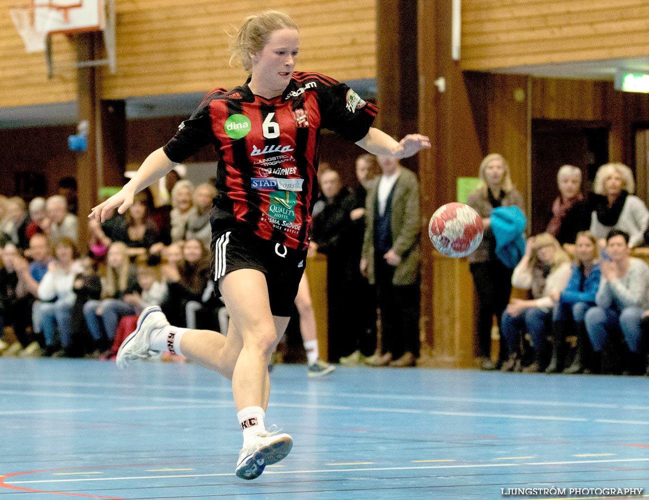 HK Country-Skara HF U 25-22,dam,Stöpenhallen,Stöpen,Sverige,Handboll,,2015,115444