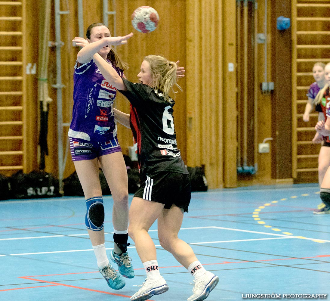 HK Country-Skara HF U 25-22,dam,Stöpenhallen,Stöpen,Sverige,Handboll,,2015,115450