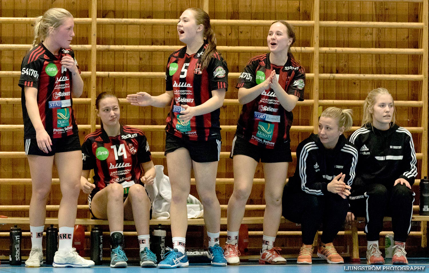 HK Country-Skara HF U 25-22,dam,Stöpenhallen,Stöpen,Sverige,Handboll,,2015,115464