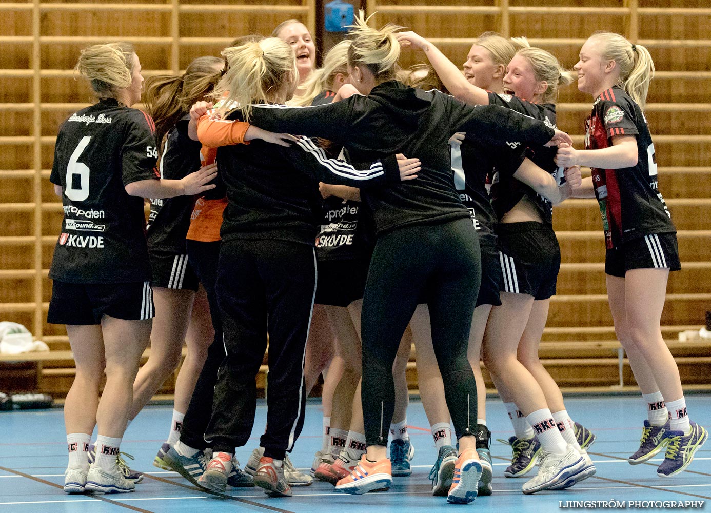 HK Country-Skara HF U 25-22,dam,Stöpenhallen,Stöpen,Sverige,Handboll,,2015,115470