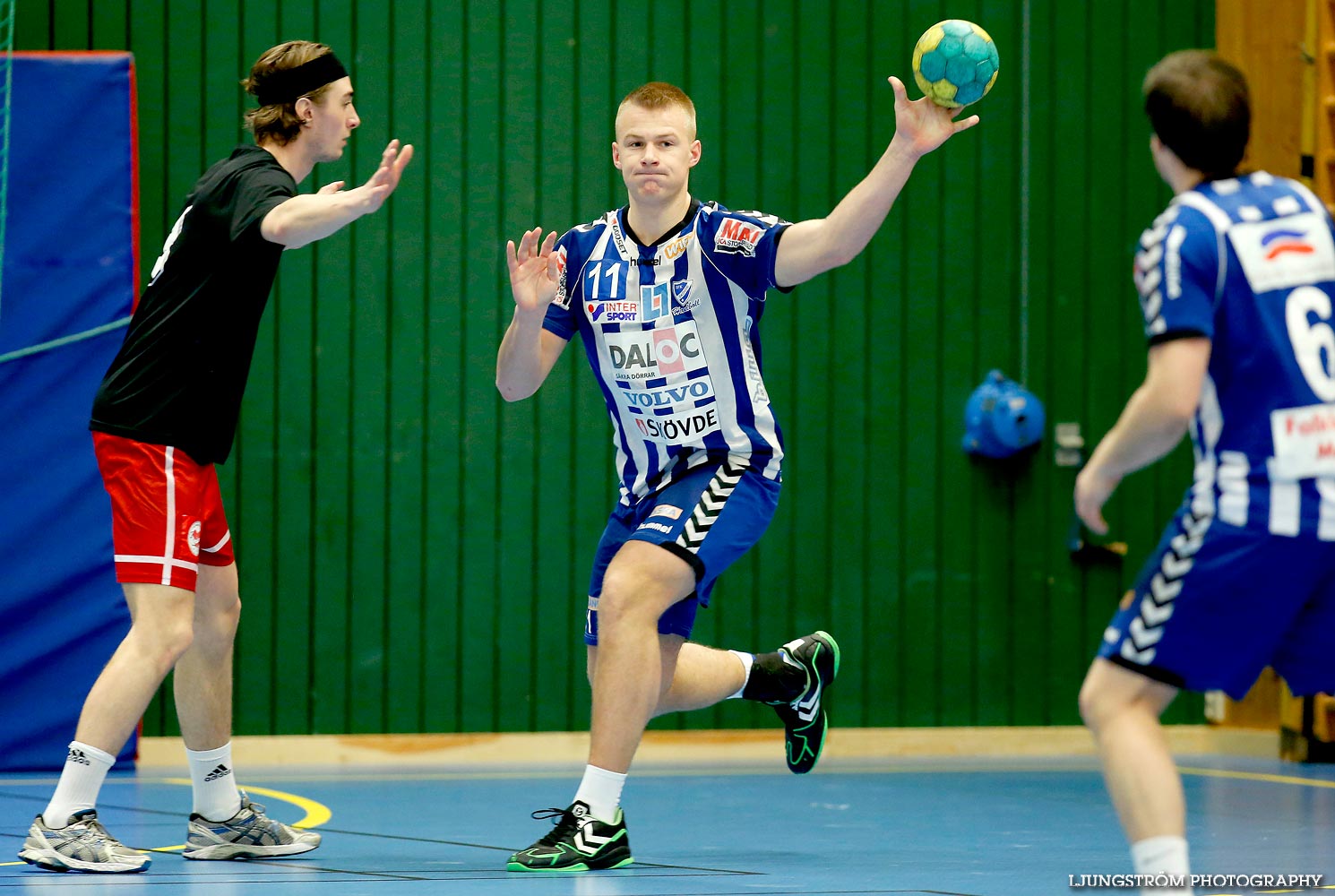 HK Guldkroken-HK Skövde 17-34,herr,Guldkrokshallen,Hjo,Sverige,Handboll,,2015,105425