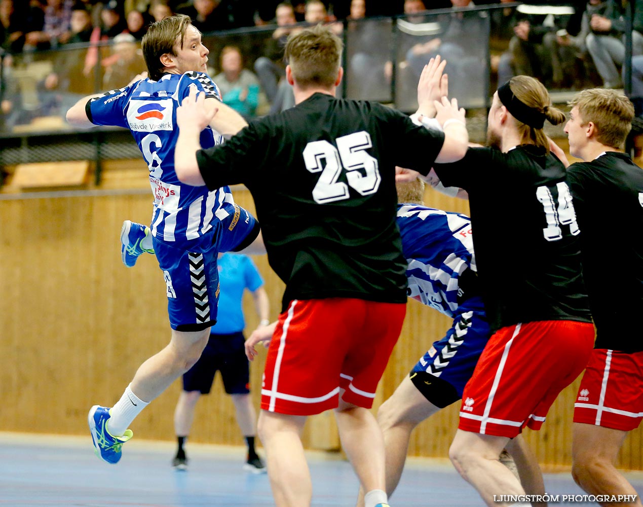 HK Guldkroken-HK Skövde 17-34,herr,Guldkrokshallen,Hjo,Sverige,Handboll,,2015,105450