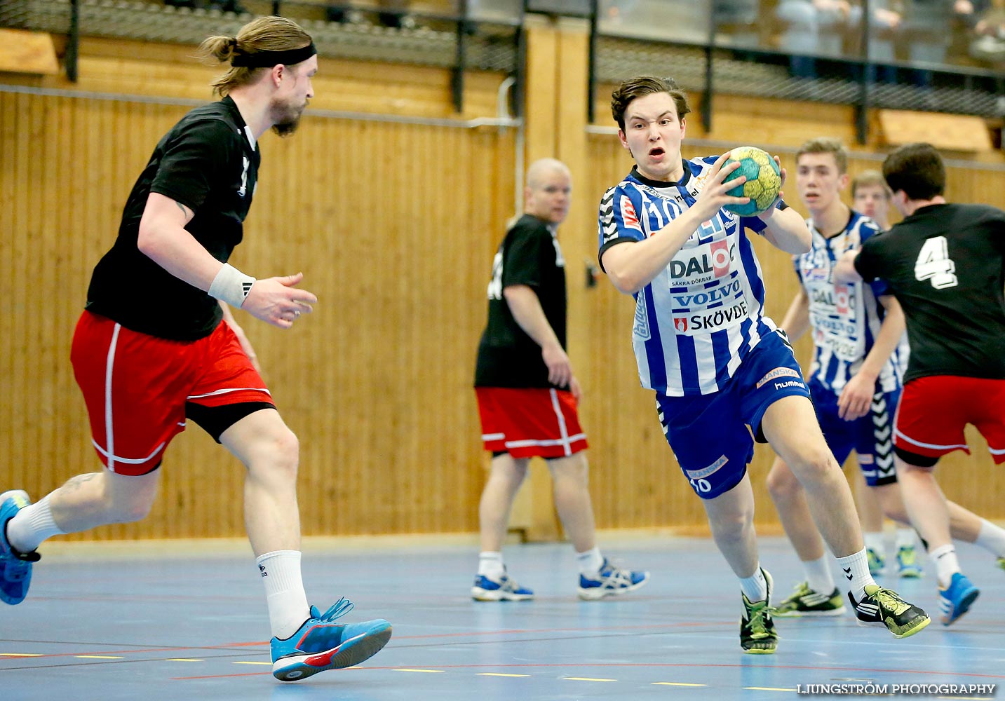 HK Guldkroken-HK Skövde 17-34,herr,Guldkrokshallen,Hjo,Sverige,Handboll,,2015,105567