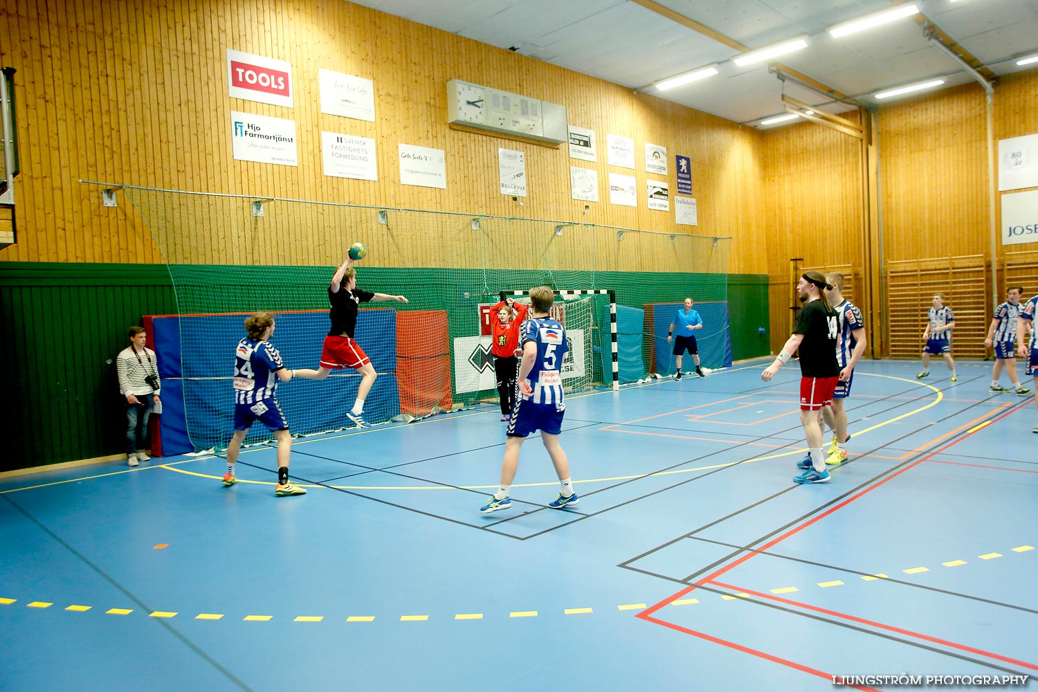 HK Guldkroken-HK Skövde 17-34,herr,Guldkrokshallen,Hjo,Sverige,Handboll,,2015,105585