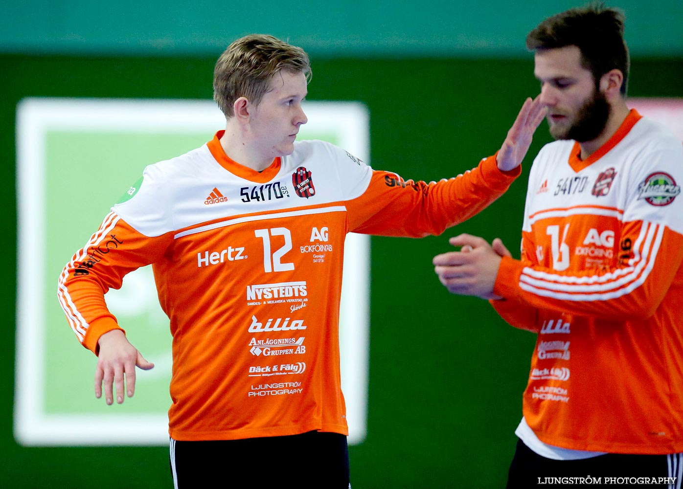 HK Country-HF SIF 31-17,herr,Skövde Idrottshall,Skövde,Sverige,Handboll,,2015,106564