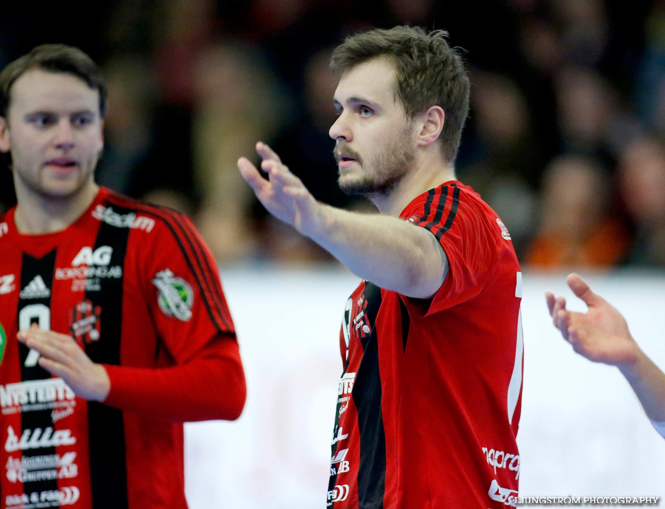 HK Country-HF SIF 31-17,herr,Skövde Idrottshall,Skövde,Sverige,Handboll,,2015,106568