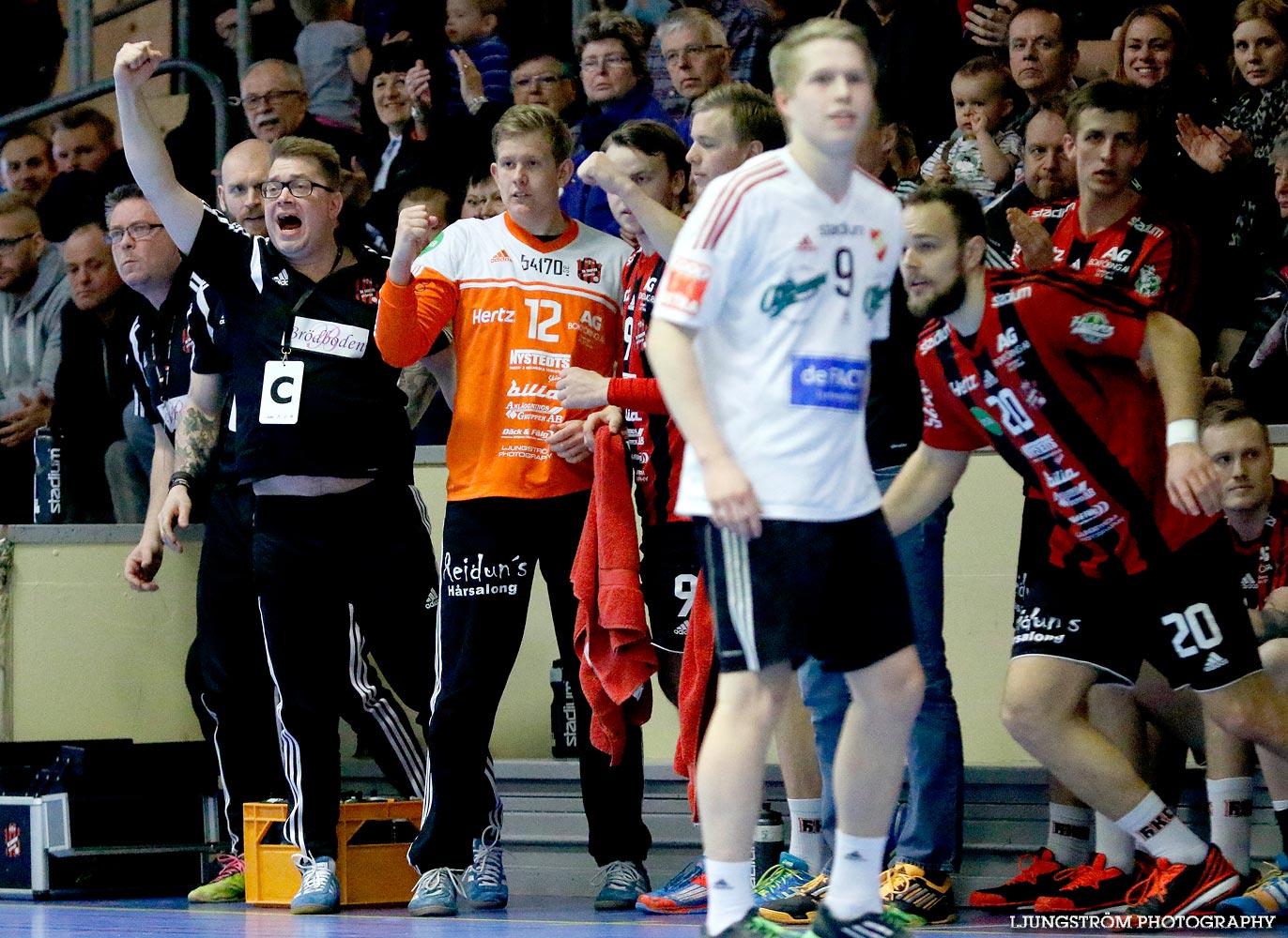 HK Country-HF SIF 31-17,herr,Skövde Idrottshall,Skövde,Sverige,Handboll,,2015,106593