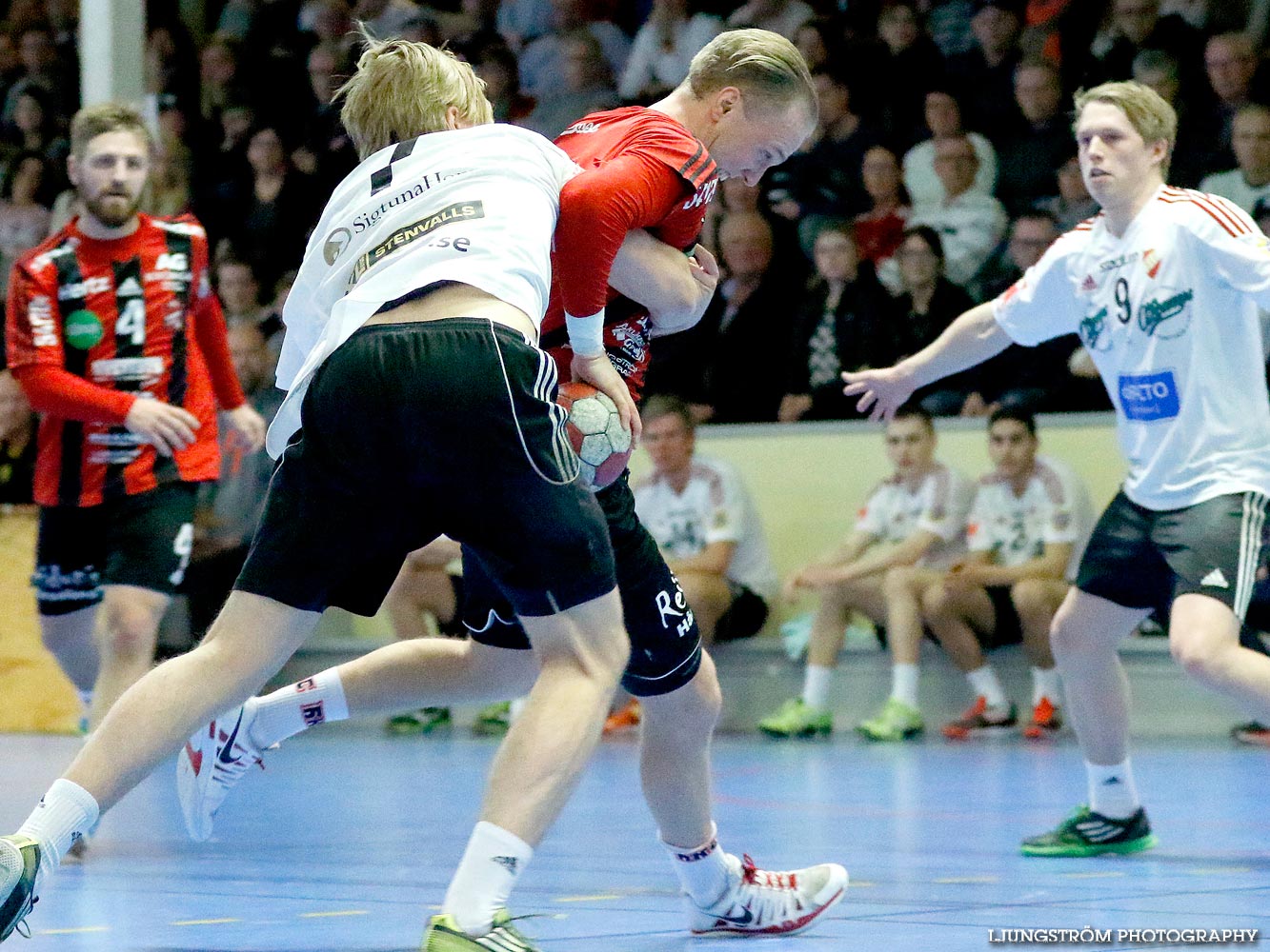 HK Country-HF SIF 31-17,herr,Skövde Idrottshall,Skövde,Sverige,Handboll,,2015,106623