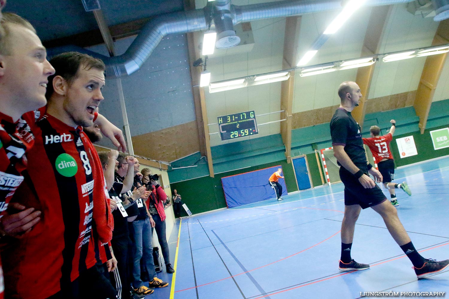 HK Country-HF SIF 31-17,herr,Skövde Idrottshall,Skövde,Sverige,Handboll,,2015,106727