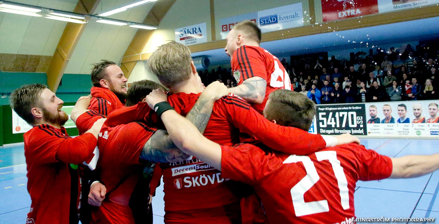 HK Country-HF SIF 31-17,herr,Skövde Idrottshall,Skövde,Sverige,Handboll,,2015,106729