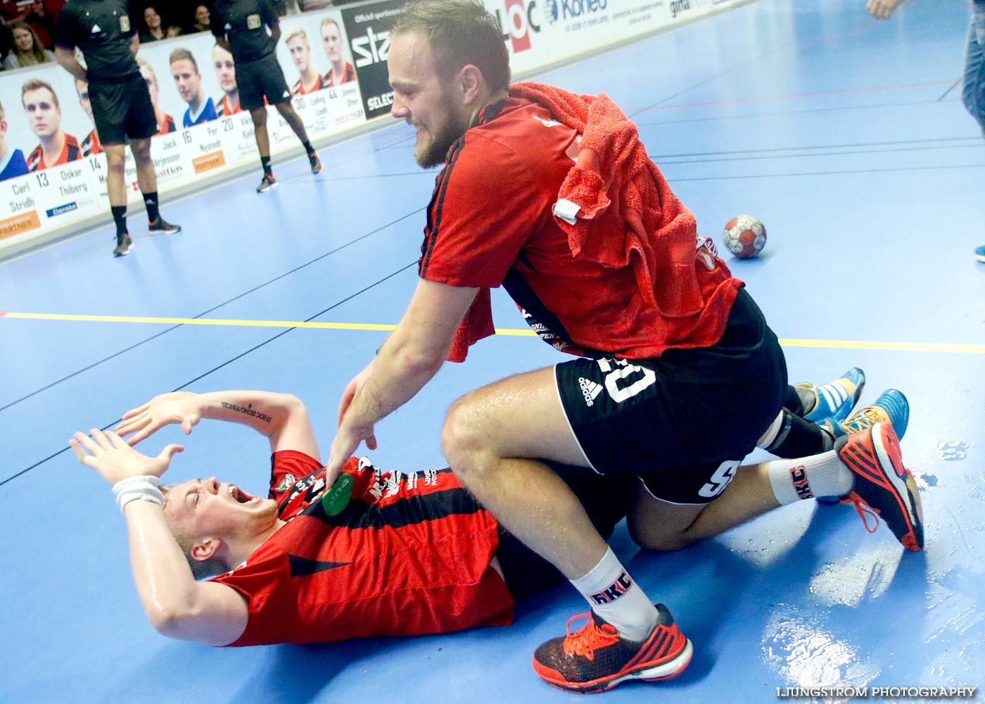 HK Country-HF SIF 31-17,herr,Skövde Idrottshall,Skövde,Sverige,Handboll,,2015,106746