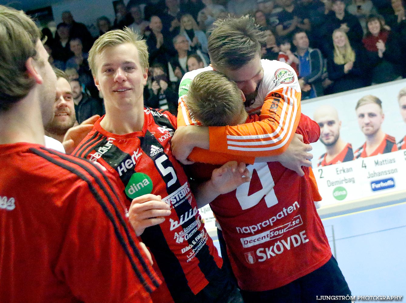 HK Country-HF SIF 31-17,herr,Skövde Idrottshall,Skövde,Sverige,Handboll,,2015,106748