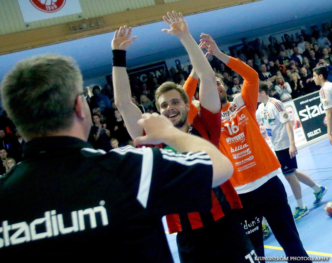 HK Country-HF SIF 31-17,herr,Skövde Idrottshall,Skövde,Sverige,Handboll,,2015,106756