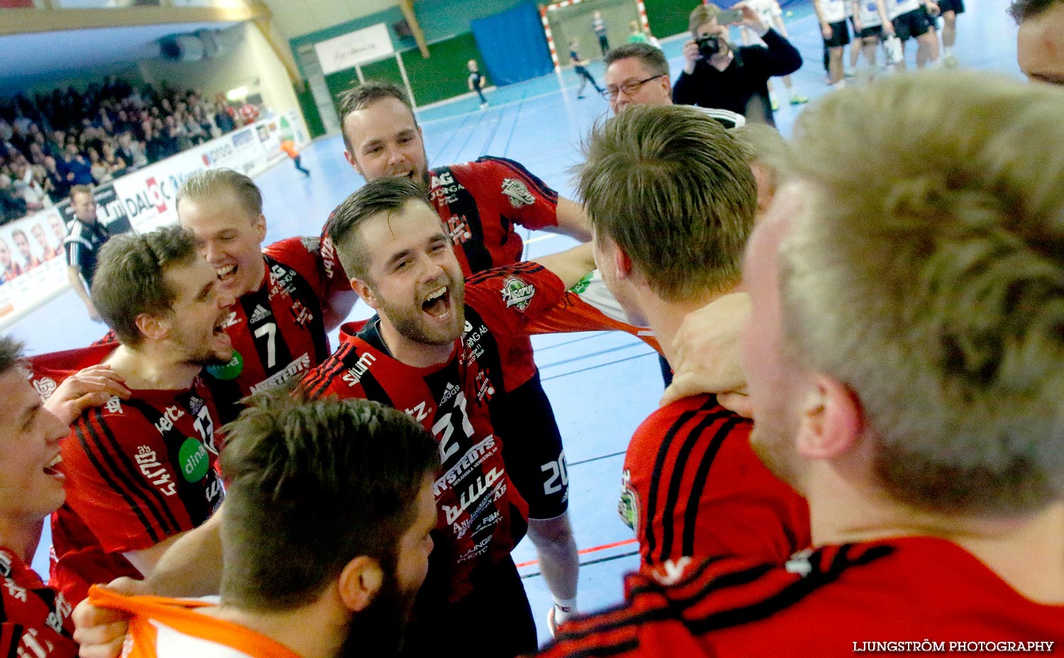 HK Country-HF SIF 31-17,herr,Skövde Idrottshall,Skövde,Sverige,Handboll,,2015,106762