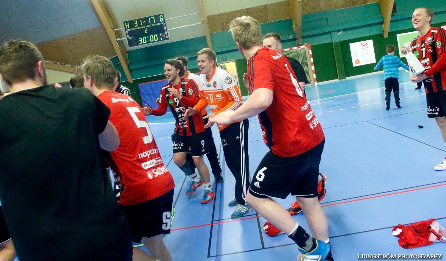 HK Country-HF SIF 31-17,herr,Skövde Idrottshall,Skövde,Sverige,Handboll,,2015,106773