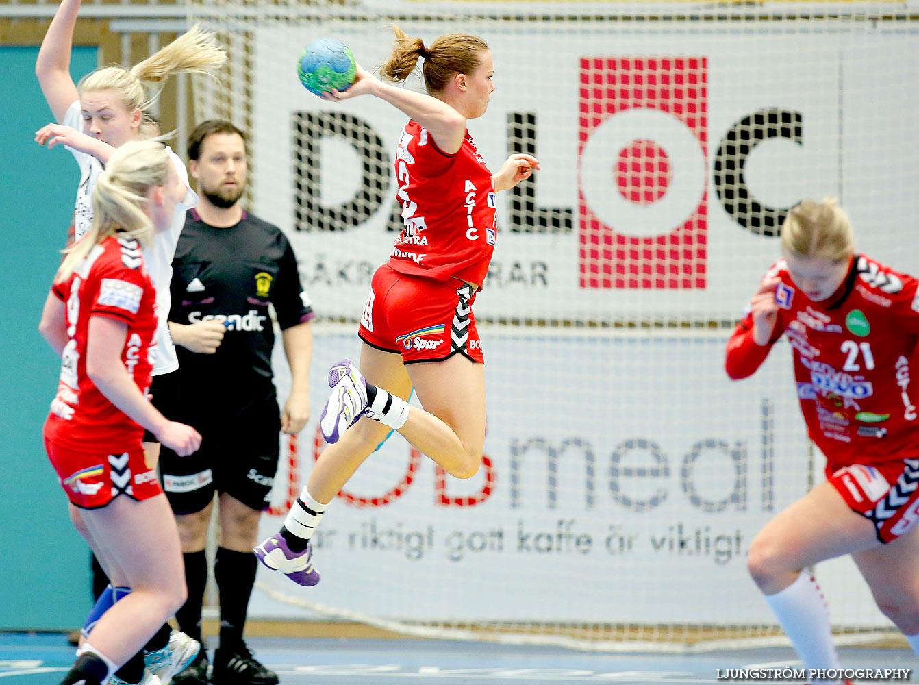 Skövde HF-Lugi HF 1/4-final 1 21-23,dam,Arena Skövde,Skövde,Sverige,Handboll,,2015,135473