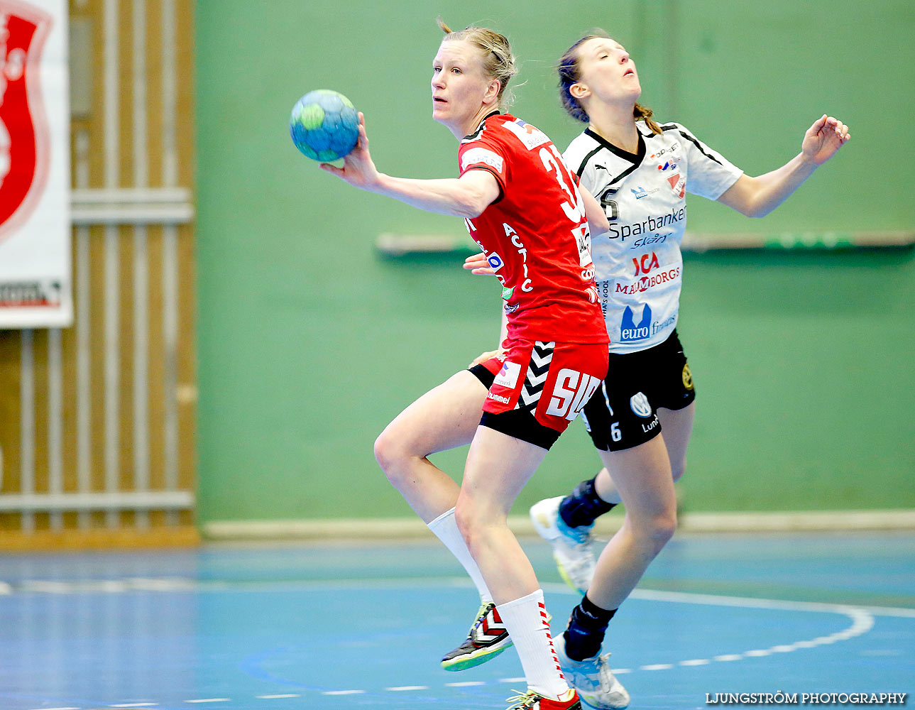 Skövde HF-Lugi HF 1/4-final 1 21-23,dam,Arena Skövde,Skövde,Sverige,Handboll,,2015,135553