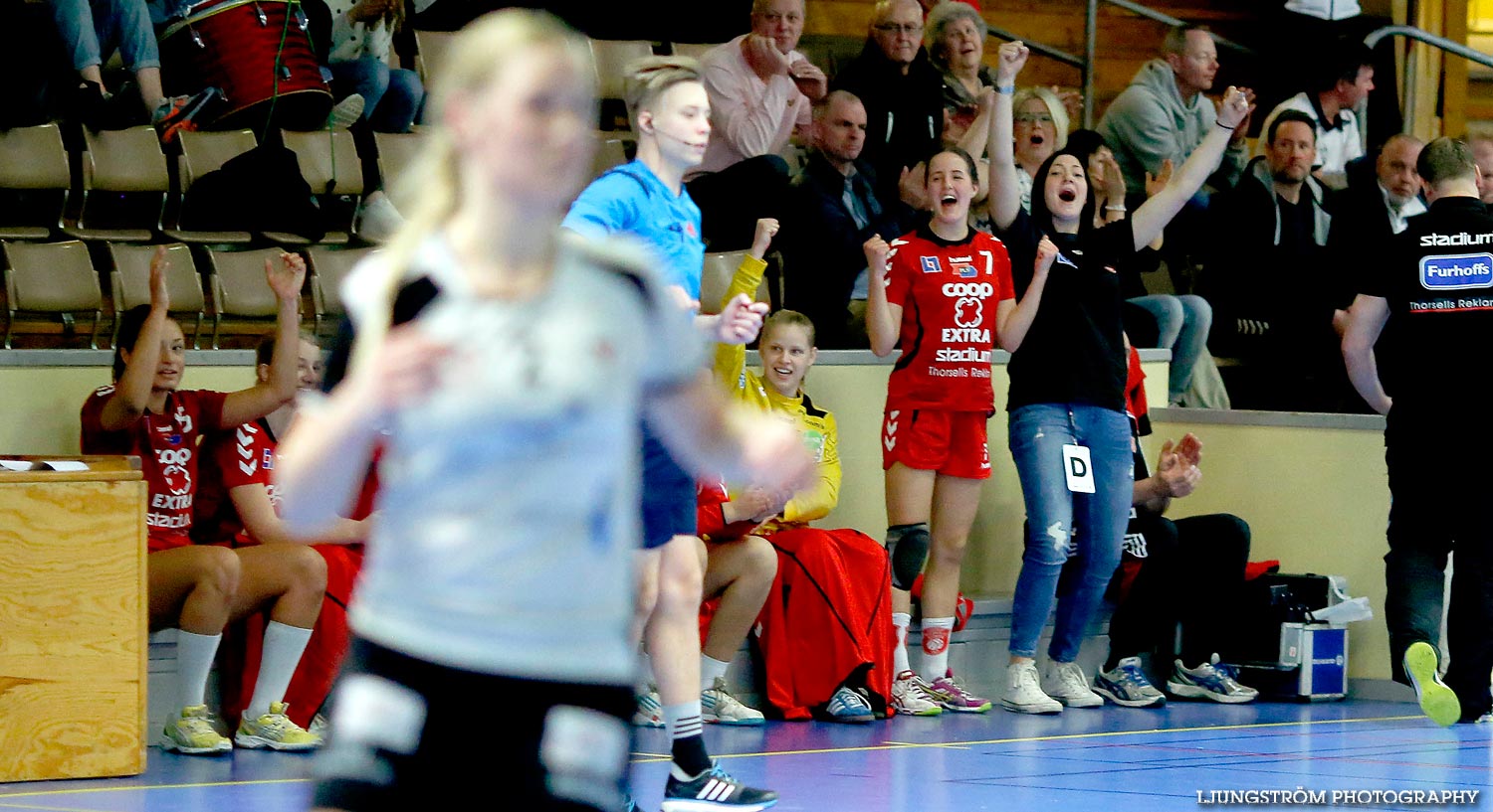 HF Somby/Skövde-KFUM Kalmar HK 34-18,dam,Skövde Idrottshall,Skövde,Sverige,Handboll,,2015,108250