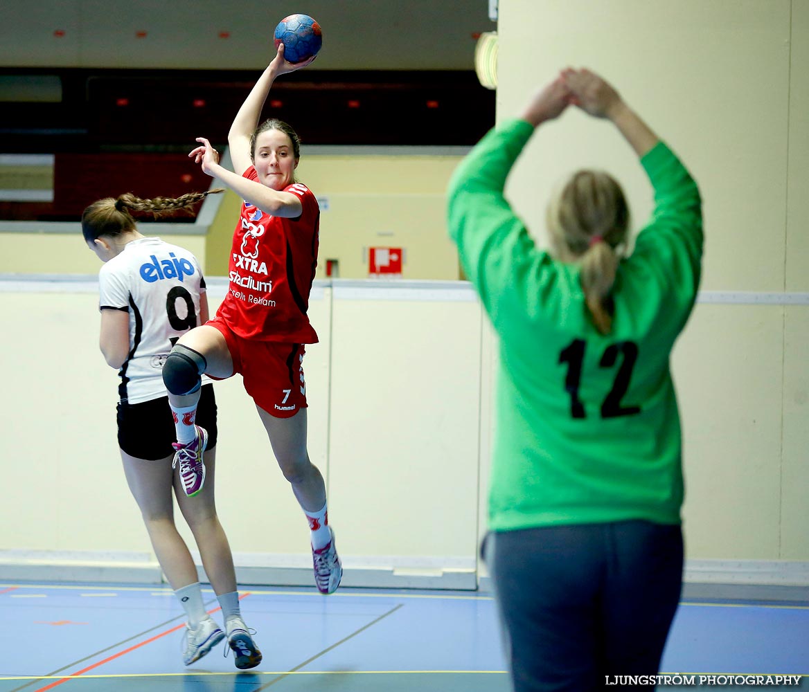 HF Somby/Skövde-KFUM Kalmar HK 34-18,dam,Skövde Idrottshall,Skövde,Sverige,Handboll,,2015,108253