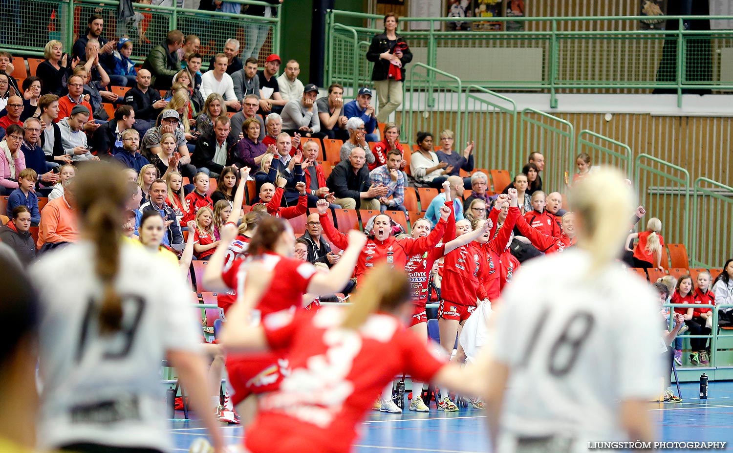 Skövde HF-Lugi HF 1/4-final 4 26-17,dam,Arena Skövde,Skövde,Sverige,Handboll,,2015,109720