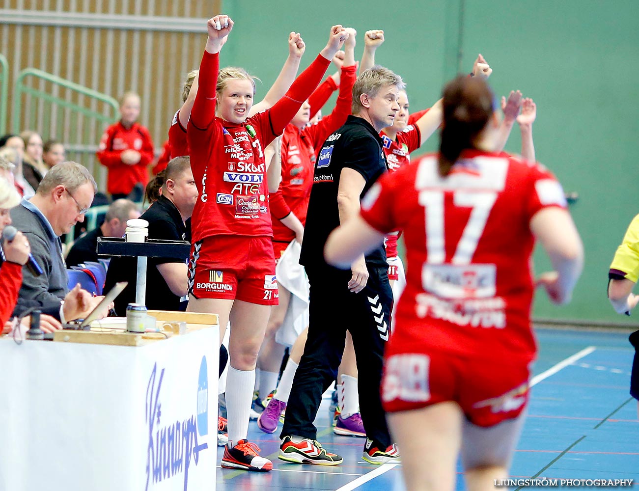 Skövde HF-Lugi HF 1/4-final 4 26-17,dam,Arena Skövde,Skövde,Sverige,Handboll,,2015,109750