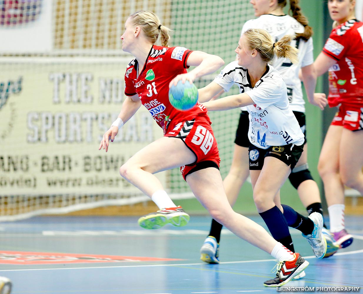 Skövde HF-Lugi HF 1/4-final 4 26-17,dam,Arena Skövde,Skövde,Sverige,Handboll,,2015,109758