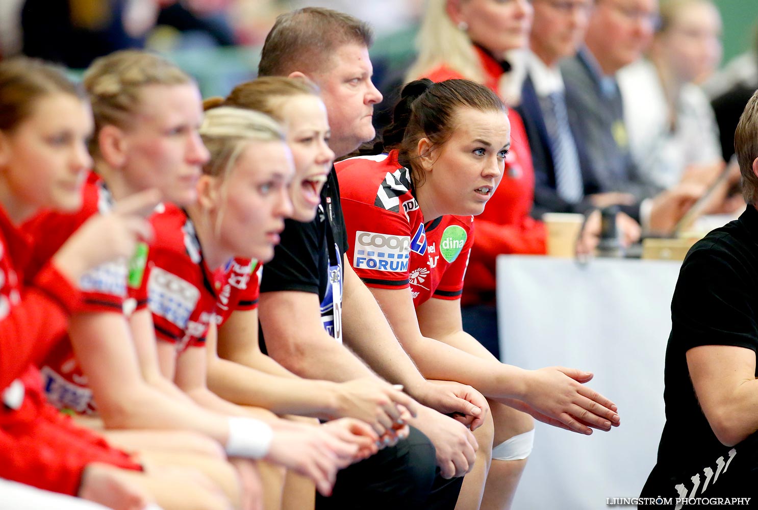 Skövde HF-Lugi HF 1/4-final 4 26-17,dam,Arena Skövde,Skövde,Sverige,Handboll,,2015,109778