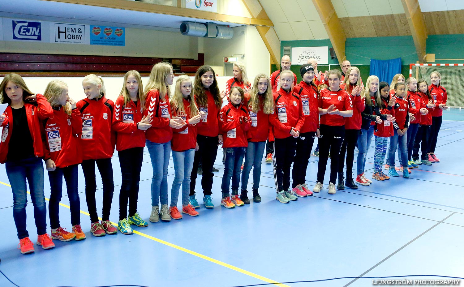 Skövde HF Ungdomsavslutning,dam,Skövde Idrottshall,Skövde,Sverige,Handboll,,2015,115716