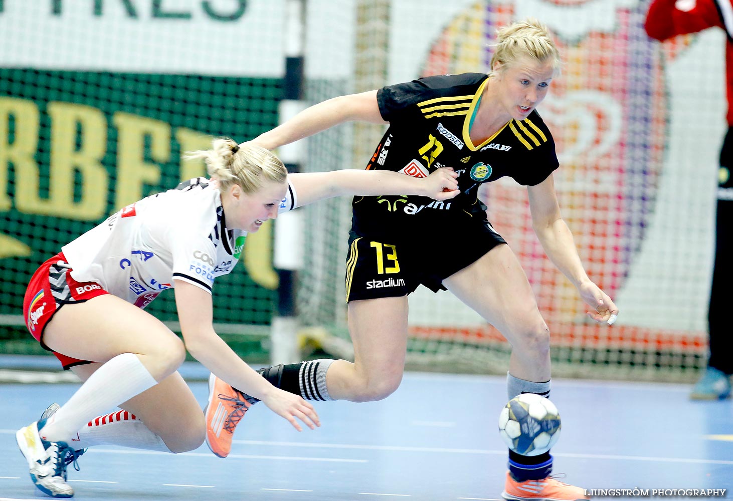 IK Sävehof-Skövde HF 1/2-final 3 34-19,dam,Partillebohallen,Partille,Sverige,Handboll,,2015,116009