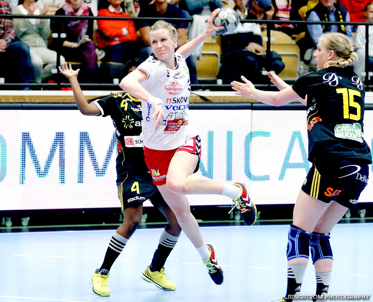 IK Sävehof-Skövde HF 1/2-final 3 34-19,dam,Partillebohallen,Partille,Sverige,Handboll,,2015,116183