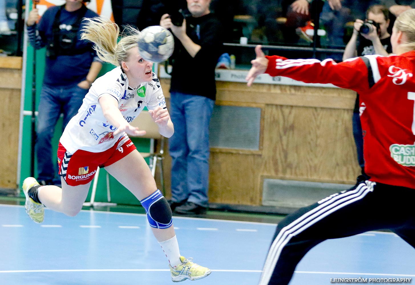 IK Sävehof-Skövde HF 1/2-final 3 34-19,dam,Partillebohallen,Partille,Sverige,Handboll,,2015,116207