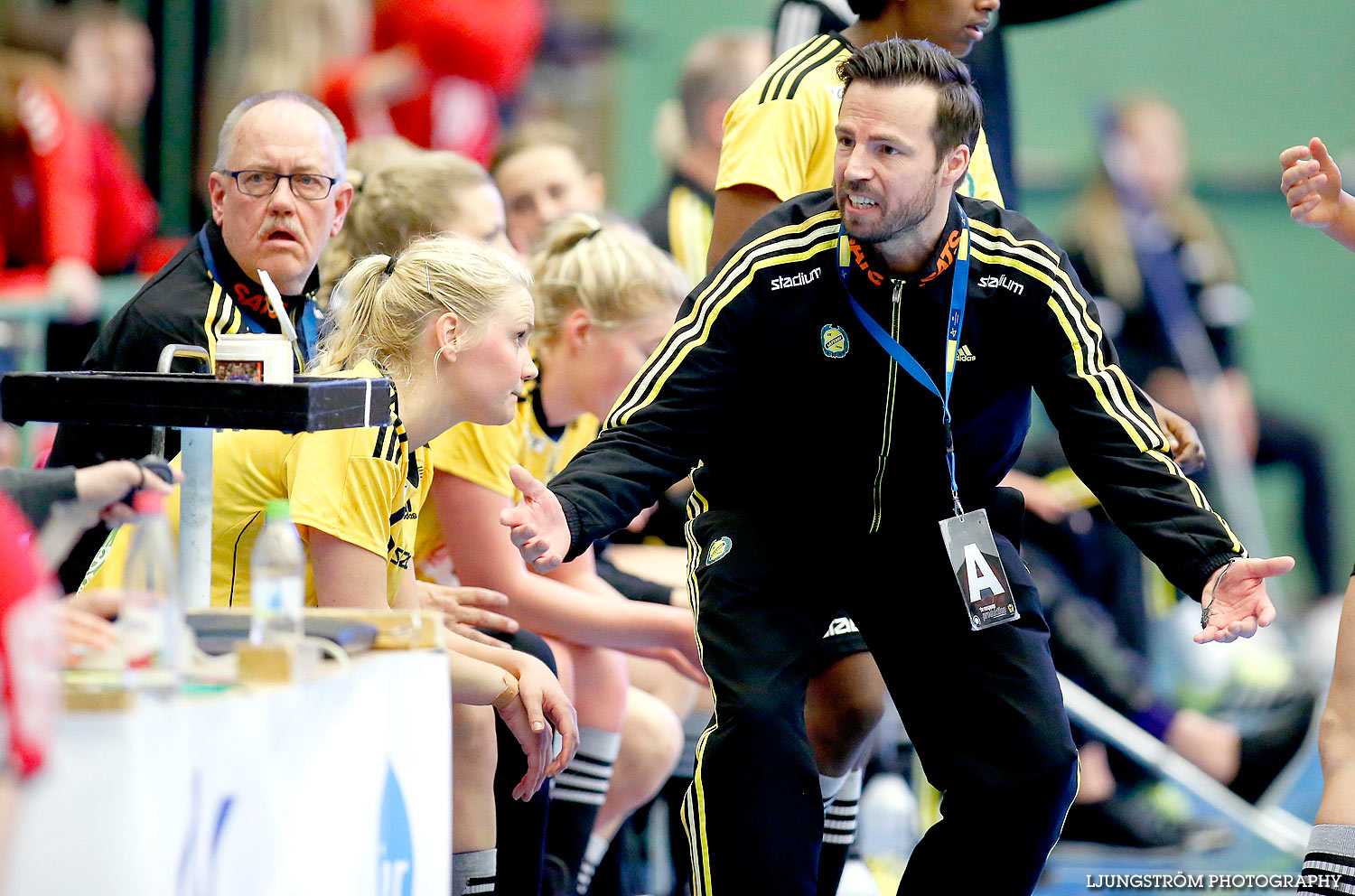 Skövde HF-IK Sävehof 1/2-final 4 24-32,dam,Arena Skövde,Skövde,Sverige,Handboll,,2015,136056